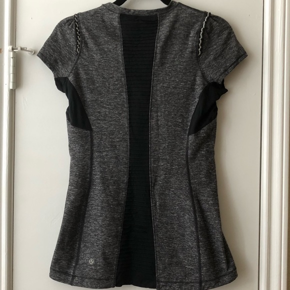 Lululemon Grey/black shirt - Picture 2 of 2